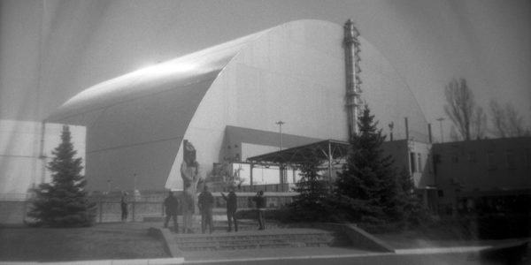 Plac widokowy przed sarkofagiem. Fot. Stanisław Adamski