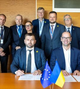 Podpisanie umowy pomiędzy elektrownią jądrową w Czarnobylu a konsorcjum Novarka 2